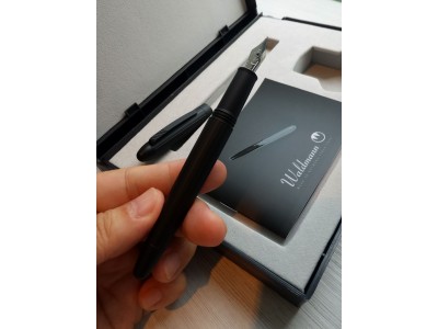 Precieux 2000 手槍鋼材 Waldmann黑鋼筆 F 尖 售罄