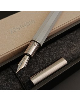 139. 22Studio Seven Stone 七邊系列水泥筆桿墨水筆(淺灰) M  nib